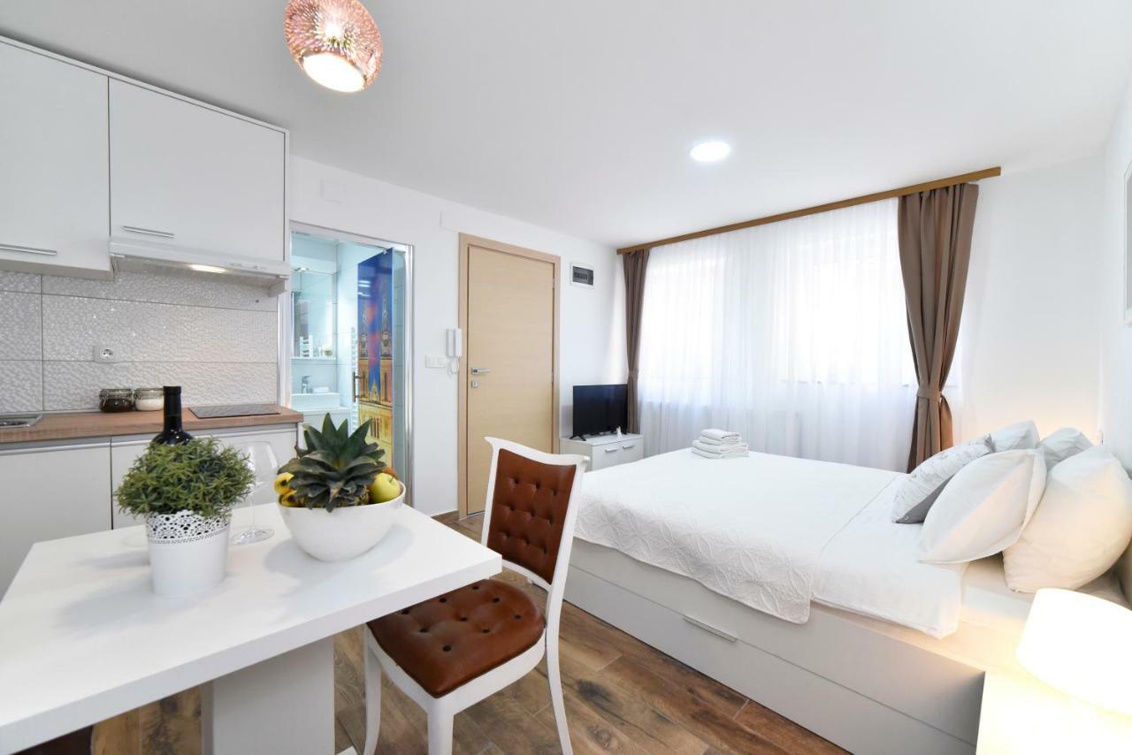 Piccolo Apartments Zagreb Luaran gambar