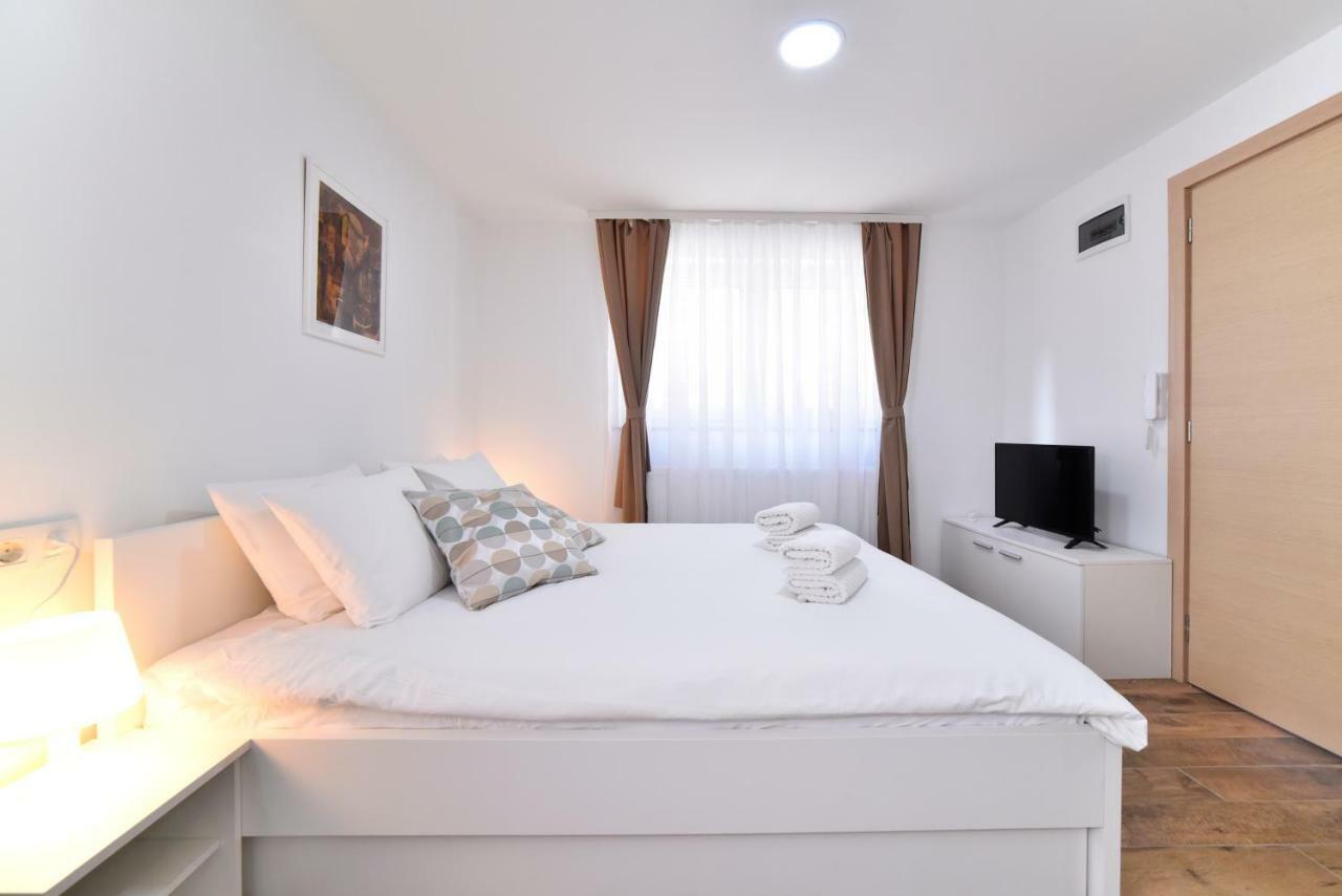 Piccolo Apartments Zagreb Luaran gambar